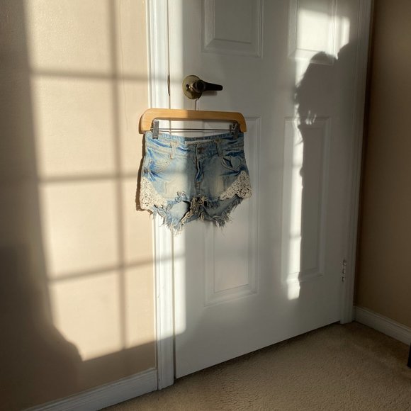 Brandy Melville Light Blue Short Shorts - Picture 5 of 11